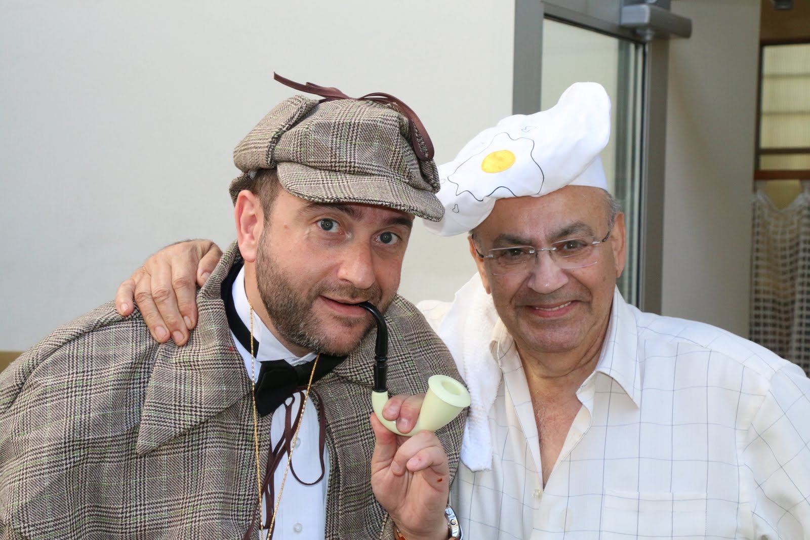 Rabbi Dunner on Purim as Sherlock Holmes, together with "Chef" Jack Abikzer (2016)
