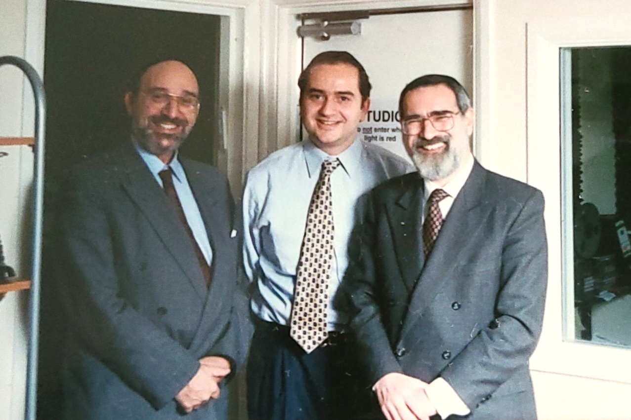 Rabbi Dunner with Rabbi Jonathan Sacks