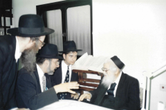 Rabbi Dunner on a visit to Rav Shach z"l